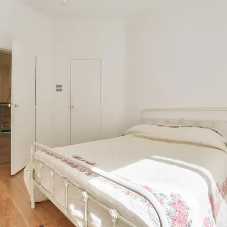 Bel De 44m2 - 17ème Arrondissement Appartement